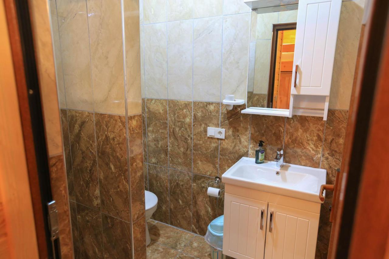 Tunays Pansiyon Bed and Breakfast Çıralı Exteriör bild