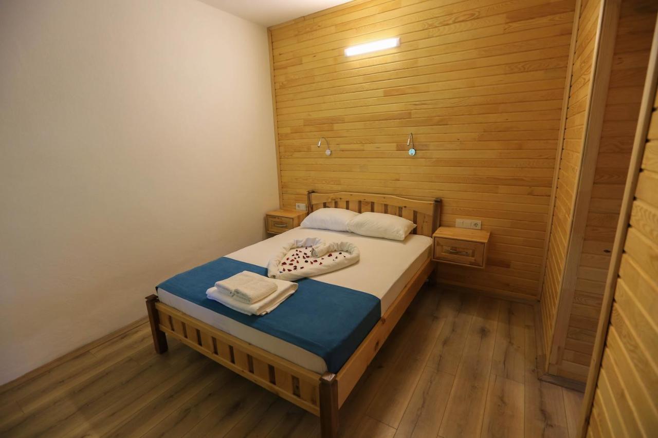 Tunays Pansiyon Bed and Breakfast Çıralı Exteriör bild