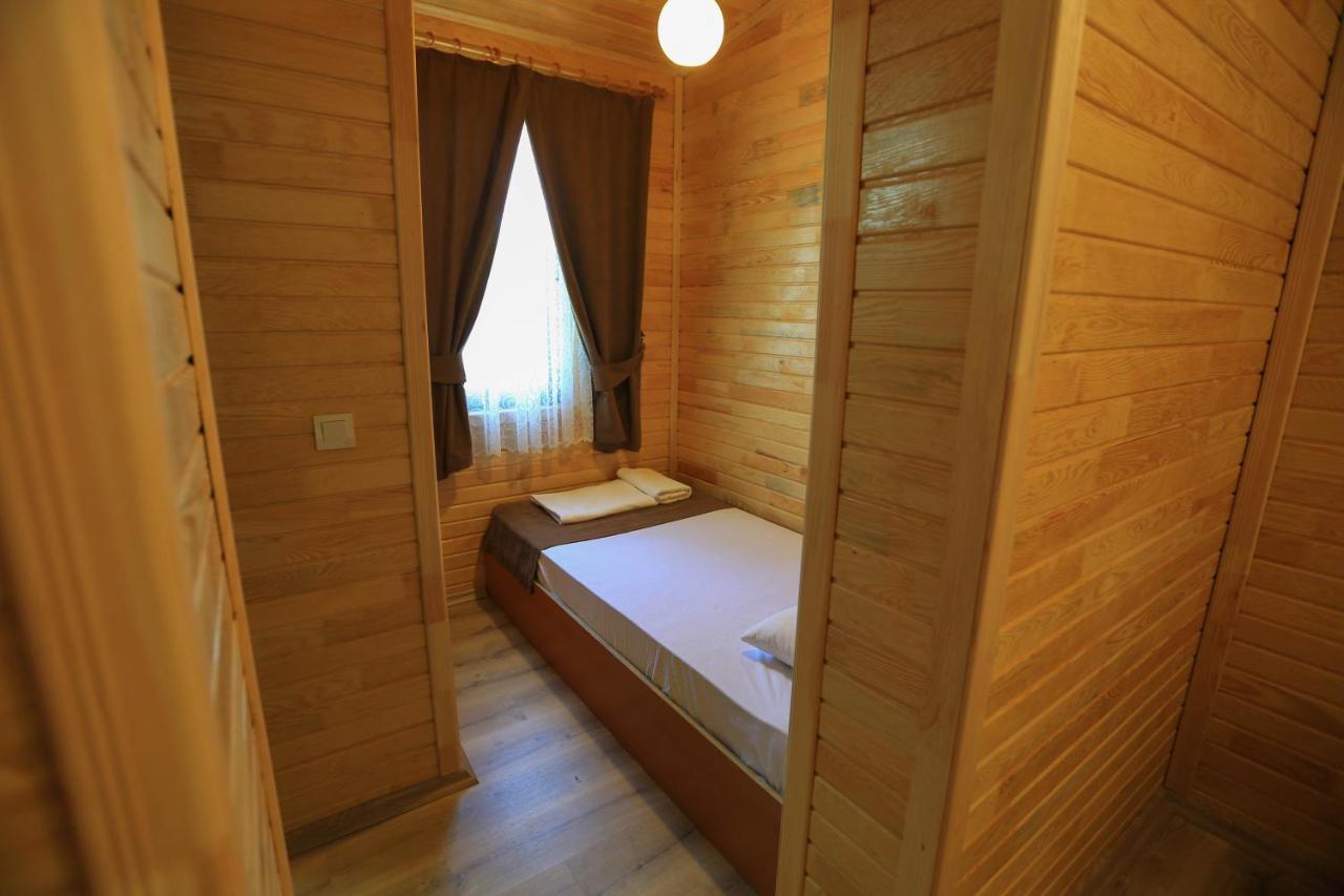 Tunays Pansiyon Bed and Breakfast Çıralı Exteriör bild
